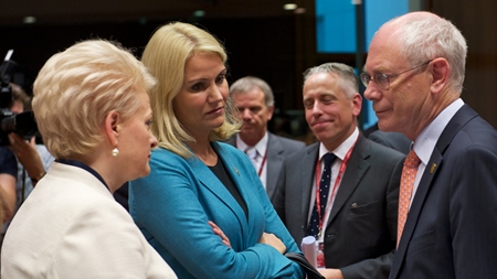 Ingen ende på EU-navneleg for Thorning