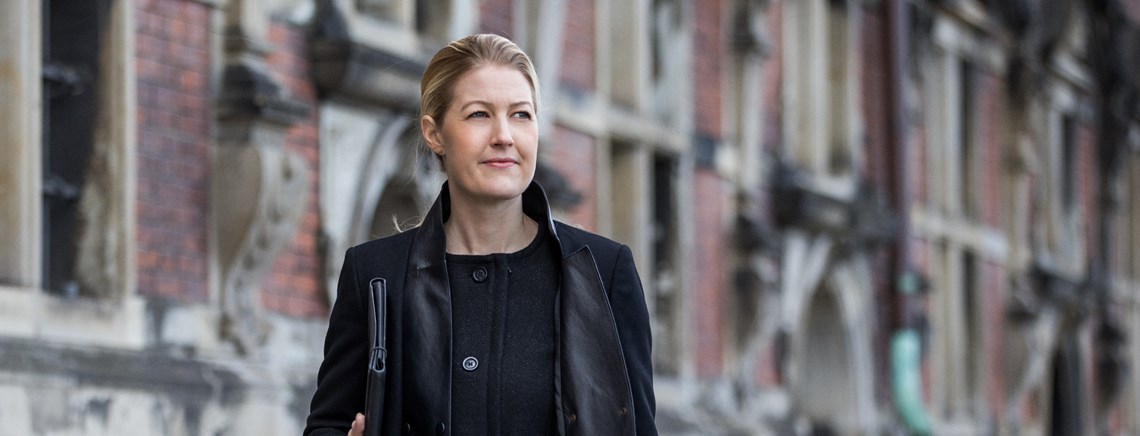 Uddannelsesminister Sofie Carsten Nielsen mener, at det er en forsigtig model for dimensionering, ministeriet har fremlagt, selv om der over de næste tre år skal skæres omkring 4.000 studiepladser bort. 