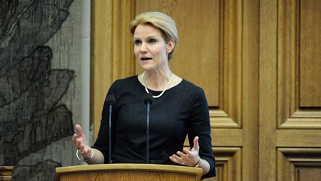 Thorning angriber Løkke for løntrykkeri