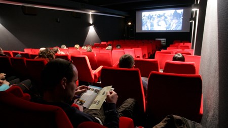 Filmforhandlinger trækker ud