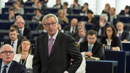 Juncker udfordrer EU-skeptikere ved mistillidsafstemning