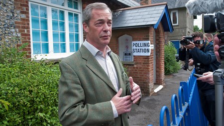 Lederen af UK Independence Party, Nigel Farage, ledte sit parti til sejr ved sidste års valg til Europa-Parlamentet. Nu håber han på at kunne gentage successen, når briterne går til urnerne til maj.