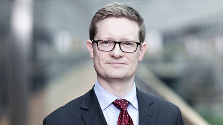 Jakob Askou Bøss, vice president i Dong Energy, finder fremtidens energiforsyning i kombinationen af vindmølleteknologi og kraftværker, der er konverteret til biomasse. 