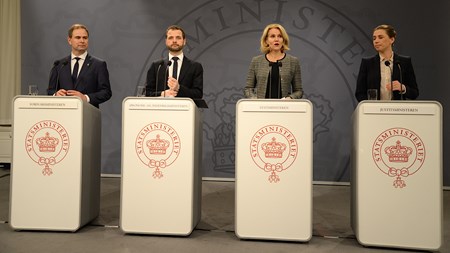 Statsminister Helle Thorning-Schmidt (S), justitsminister Mette Frederiksen (S), forsvarsminister Nicolai Wammen (S) og indenrigsminister Morten Østergaard (R) fremlagde torsdag regeringens anti-terrorplan ved et pressemøde i Statsministeriet. 