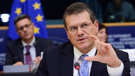 EU-kommissær for energiunionen Maros Sefcovic præsenterer onsdag Kommissionens udspil til en energiunion for EU. 