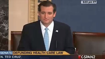 Ted Cruz fik stor medieopmærksomhed, da han i 2013 holdt en 21-timer lang maratontale mod ObamaCare, hvor han blandt andet læste op af børnebogsklassikeren 'Green Eggs and Ham'.