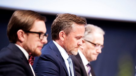 Liberal Alliances politiske ordfører, Simon Emil Ammitzbøll, partileder Anders Samuelsen og landsformand Leif Mikkelsen under landsmødet lørdag.