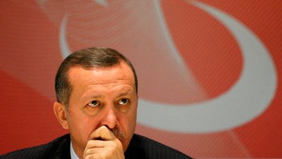 Tyrkiets præsident, Recep Tayyip Erdogan, risikerer at øge afstanden til EU, hvis han får sin vilje ved det kommende parlamentsvalg.