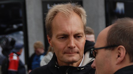 Peter Skaarup og Dansk Folkeparti kalder nu både statsministeren og justitsministeren i samråd om forløbet omkring terrorangrebet i København. 