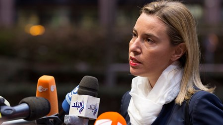 EU's udenrigschef, Federica Mogherini, arbejder ifølge Der Speigel med et 30-siders ”Crisis Management Concept”, som beskriver, hvordan EU-styrker skal beslaglægge eller destruere transportmidler til flygtninge i Nordafrika. Det dokument vil Enhedslisten gerne have fingrene i. 