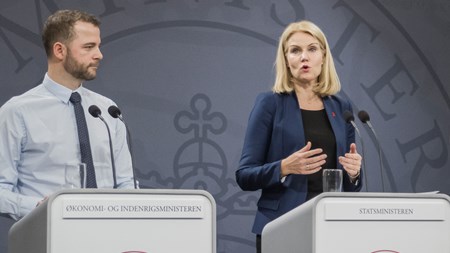 Sådan tryller Thorning promiller til milliarder