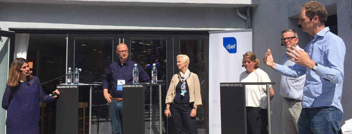 DJØF var blandt arrangørerne af debatmøde på årets folkemøde på Grønbechs Hotel.