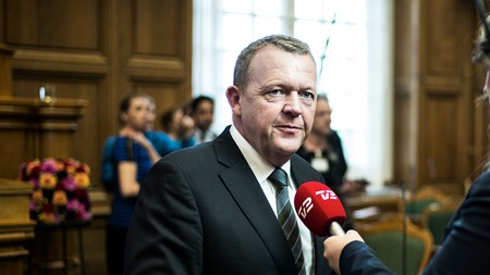 Løkke skruer op for kommunikationen med ny enhed.