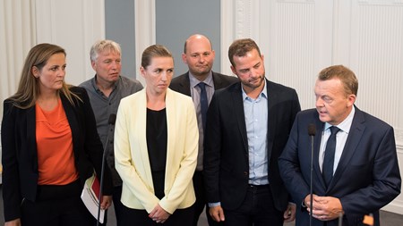 Modsat den første tid efter valget i 2011 er der stort set stilstand imellem partierne i meningsmålingerne efter folketingsvalget i juni.