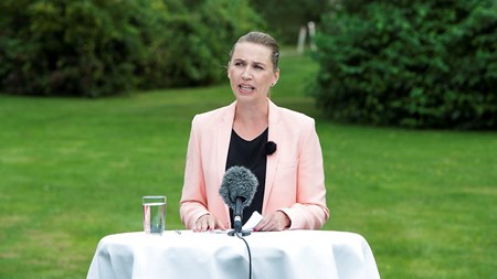 Socialdemokratisk Ungdom (DSU) langer ud efter Mette Frederiksen og Socialdemokraterne.