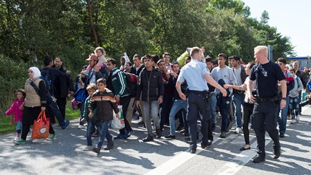 En stor gruppe flygtninge og migranter ankommer til Rødby på Lolland mandag 7. september 2015. 