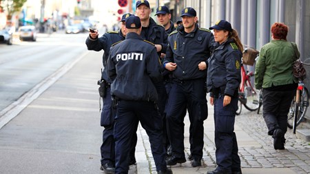 Flere betjente på gaden er ifølge forskere ikke den bedste opskrift på at fremtidssikre dansk politi.