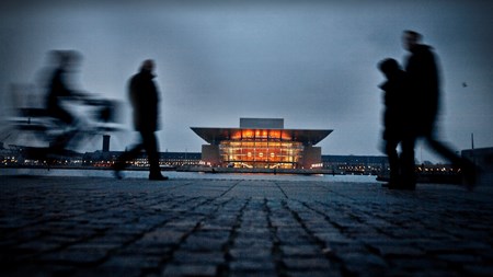 K truer med at trække støtten til fonds-aftale