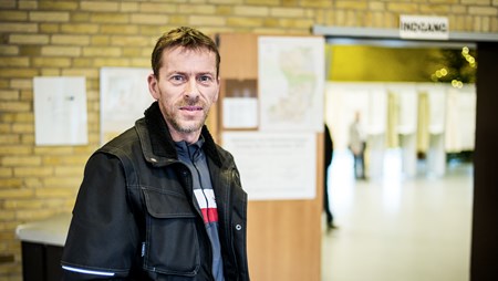 Servicetekniker Thomas Olsen, 45 år, stemte nej til retsforbeholdsafstemningen.