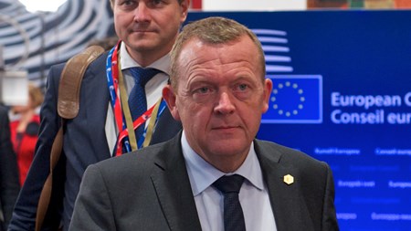 Statsminister Lars Løkke Rasmussen (V) slår fast forud for årets sidste topmøde, at de ydre grænser skal styrkes, men at EU ikke skal bestemme, hvordan de enkelte lande skal passe på sine grænser.