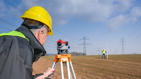 Foreningen af Rådgivende Ingeniører mener, at det er naturligt, at ingeniørvirksomheder, der i forvejen har ansat landinspektører, får lov at udføre alle landinspektøropgaver. 