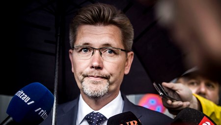 Frank Jensen vil have regeringen til at tage ansvar for konsekvenserne af omprioriteringsbidraget. Men Venstre mener ikke, besparelserne behøver ramme kernevelfærden.