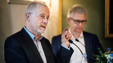 Seniorforsker Jens Bonke (tv.) og forskningschef Jan Rose Skaksen (th.) fremlagde mandag Rockwool Fondens undersøgelse af skat, familie og arbejde.