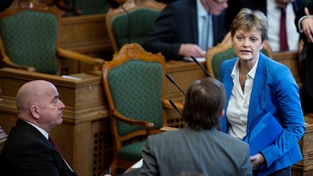 Eva Kjer Hansen i folketingssalen, hvor landbrugspakken bliver endeligt vedtaget.