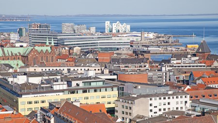 Et af Aarhus' store byudviklingsområder er på havnen, hvor der også er opført almene boliger. 