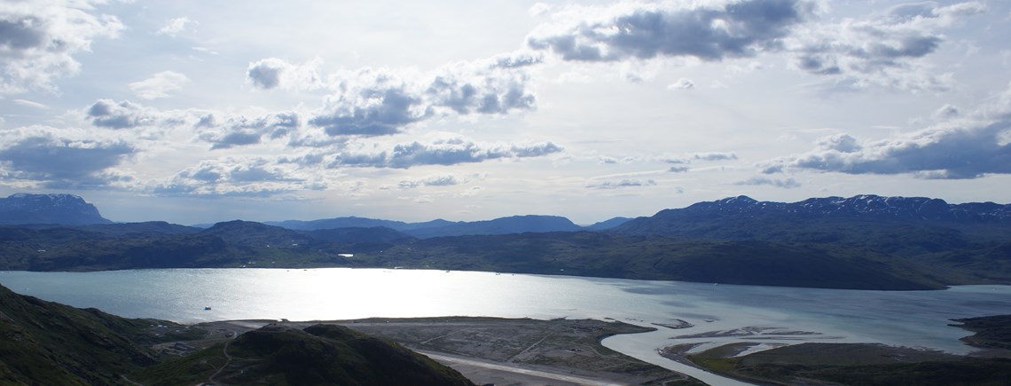 Det er forhåbningen i Grønland, at der kan etableres en uranmine på Kvanefjeld ved Eriksfjord (billedet) i Sydgrønland