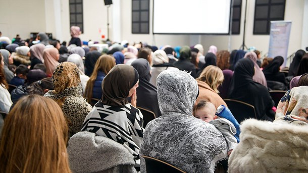 Nørrebrohallen lagde sidste år lokale til Hizb ut-Tahrirs årlige møde. Men nu skal det være slut med at sprede budskaber med udfald mod jøder, homoseksuelle og vestligt demokrati fra skatteyderfinansierede lokaler.