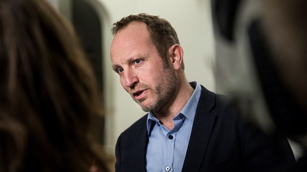 Der skal være en kerne af ulandsbistand, som ikke laver store udsving, når asyltallene ændrer sig. Det mener Radikales udenrigsordfører, Martin Lidegaard.