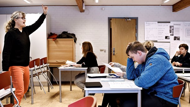 Frie grundskoler og efterskoler kan nu også undervise flygtningebørn. 