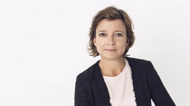 Plejefamilier skal være familier, ikke behandlere, mener socialminister Karen Ellemann (V).