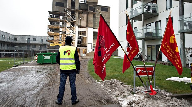 Den danske model classic i aktion. 3F blokerer byggefirma, som benytter polsk arbejdskraft.