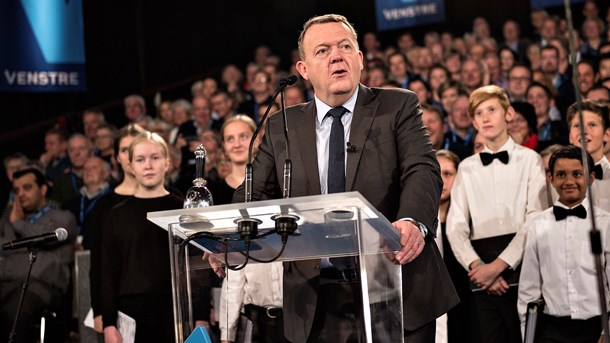 Løkke inviterer LA og Konservative i regering