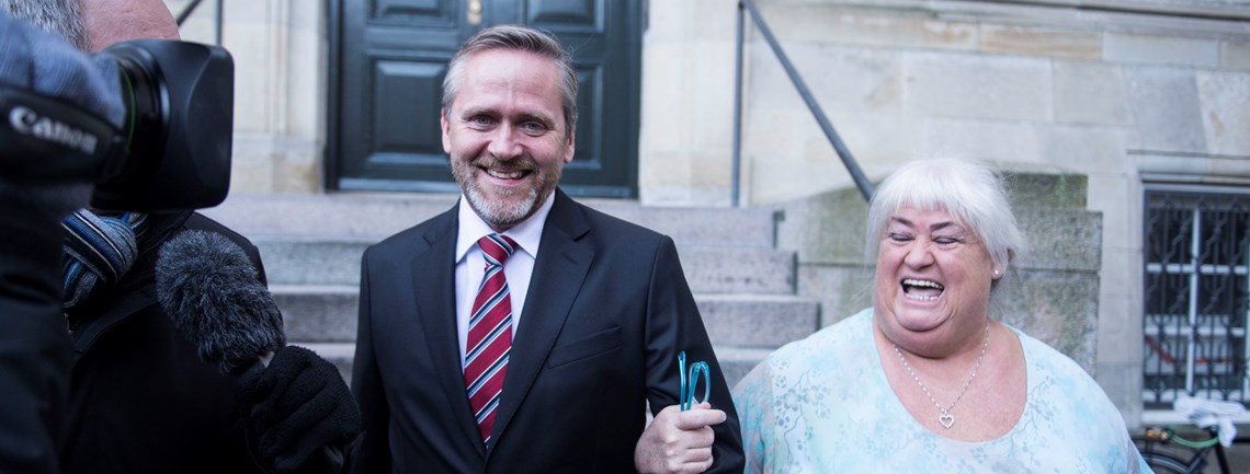 LA's Anders Samuelsen og Thyra Frank kæmper begge med at finde sig til rette på ministertaburetterne, mener Jarl Cordua.