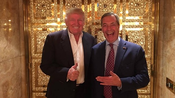 Donald Trump og Nigel Farage blev symptomer på det oprør, der ramte den vestlige verden i 2016. Det er en tendens, der stiller de danske toppolitikere over for svære strategiske valg. 