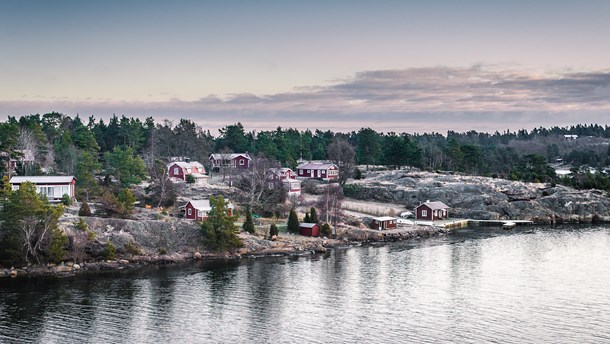 Den svenske regering overvejer at flytte en solid portion statslige arbejdspladser fra hovedstaden til den svenske provins. På billedet ses den stockholmske skærgård.