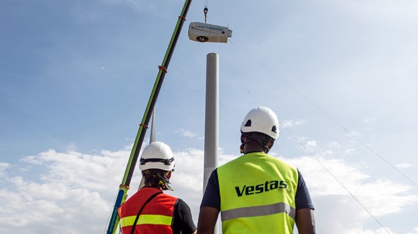 Om to uger bliver den sidste vindmølle i den 310 MW store Lake Turkana vindmøllepark i Kenya rejst.