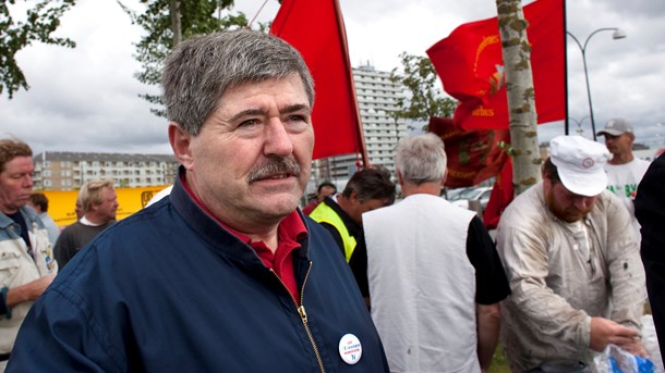 Søren Søndergaard (EL) er i dag EU-ordfører for Enhedslisten, men har tidligere siddet i Europa-Parlamentet for Folkebevægelsen mod EU.