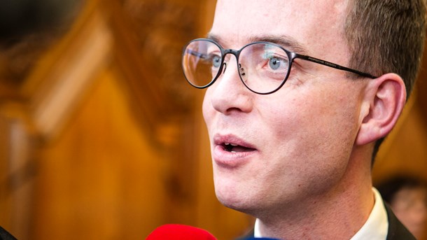 Flertal i Folketinget beskylder Esben Lunde for at lyve