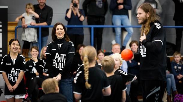 Trygfonden har valgt at støtte et af MaryFondens projekter, der skal bekæmpe mobning i danske håndboldklubber.