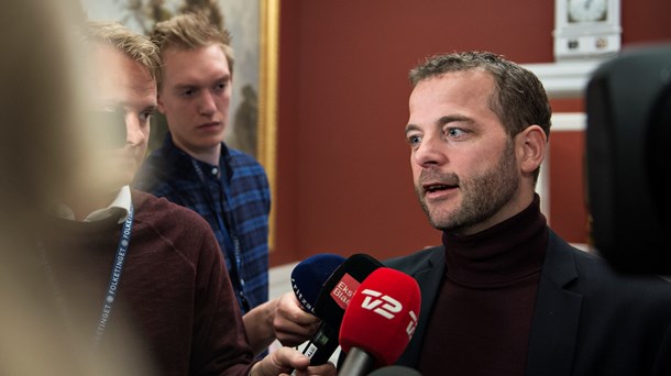 Åbenhed om afgørelserne i klager over aktindsigt vil skabe en praksis på tværs af ministerierne, mener Radikales Morten Østergaard.