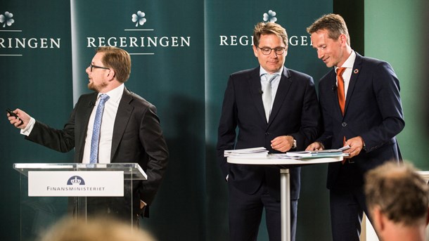 Finansminister Kristian Jensen (V), økonomi- og
indenrigsminister Simon Emil Ammitzbøll (LA) og erhvervsminister Brian Mikkelsen (K) fremlagde tirsdag 30. maj regeringens 2025-plan.