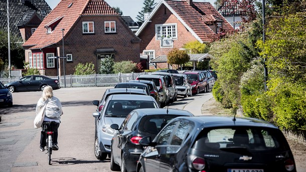 Regeringen klar til indgreb: Parkering må ikke være kommunal pengemaskine