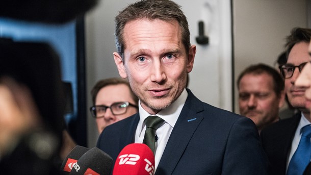 Finansminister afviser flertal: Kan ikke ændre regnemodeller