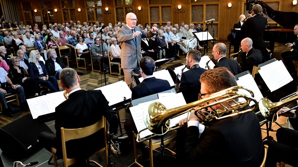 Musikere: Klassisk musik samler, bevæger og vækker