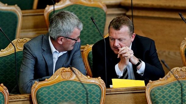 Venstres daværende miljøordfører Henrik Høegh og Venstres formand, Lars Løkke Rasmussen, under afslutningsdebatten i 2014. I dag er Henrik Høegh borgmesterkandidat på Lolland og ønsker Energistyrelsen flyttet til sydhavsøen.