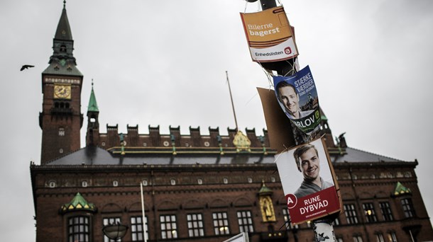 Dagens overblik: Unge opfordrer til at smadre valgplakater